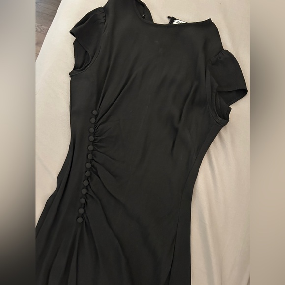Reformation Frasier Dress in Black - Size 2 - Picture 11 of 11